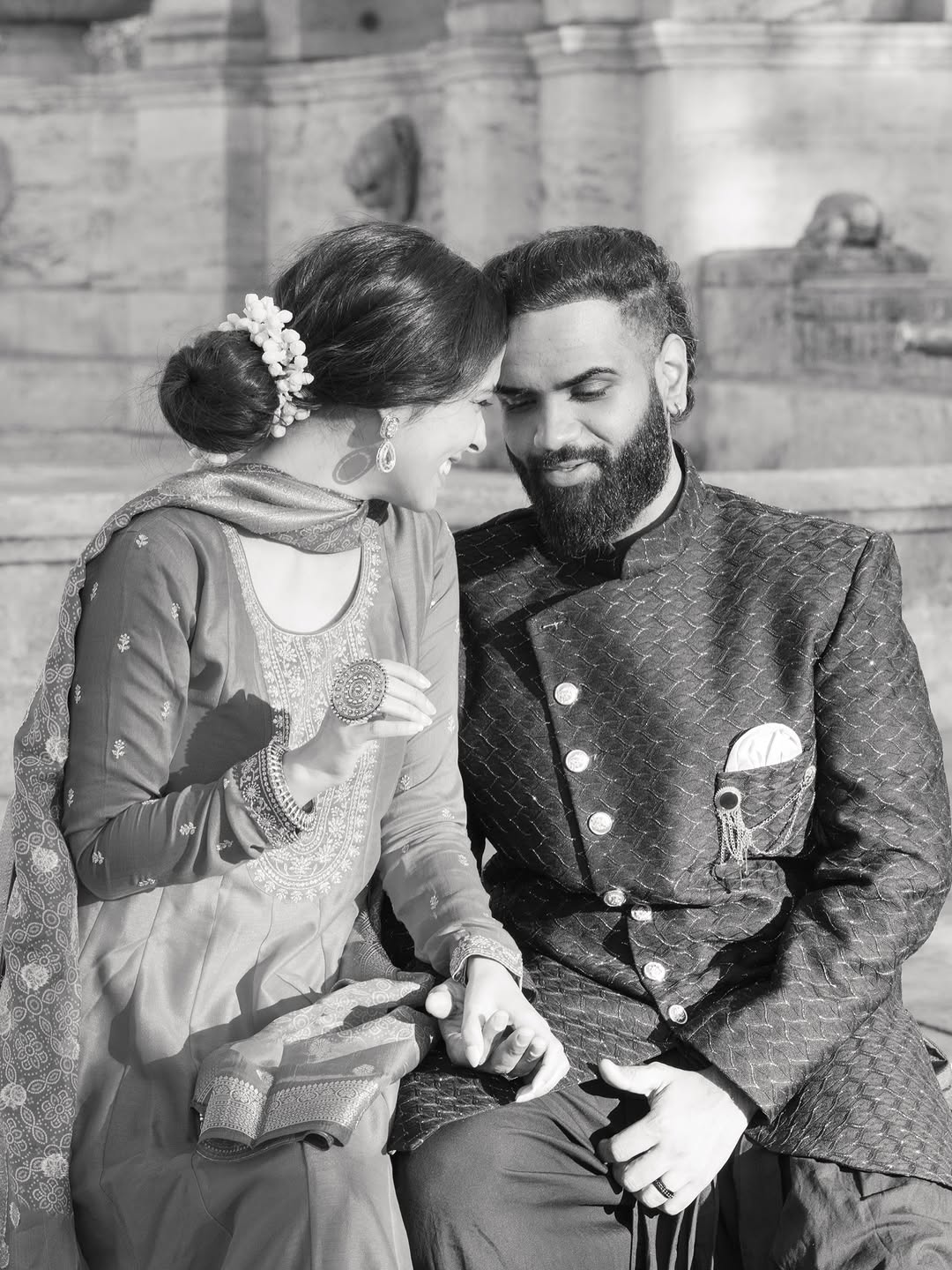 @_sisrikshadas_ and @yearofthevenki in Berlin #preweddingshoot #berlinphotographer #hochzeitsfotografberlin #hochzeitsfotografin